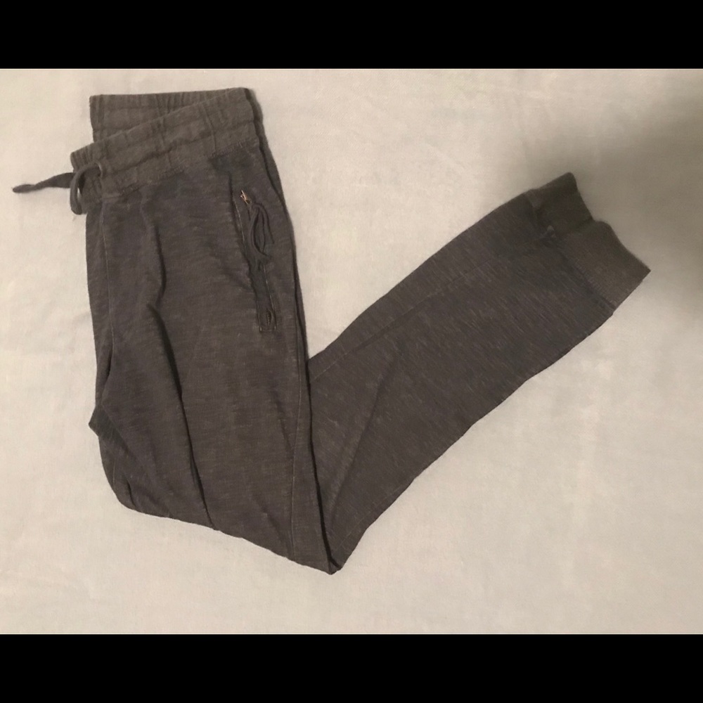 Sovereign Code Los Angeles sweat pants with zipper